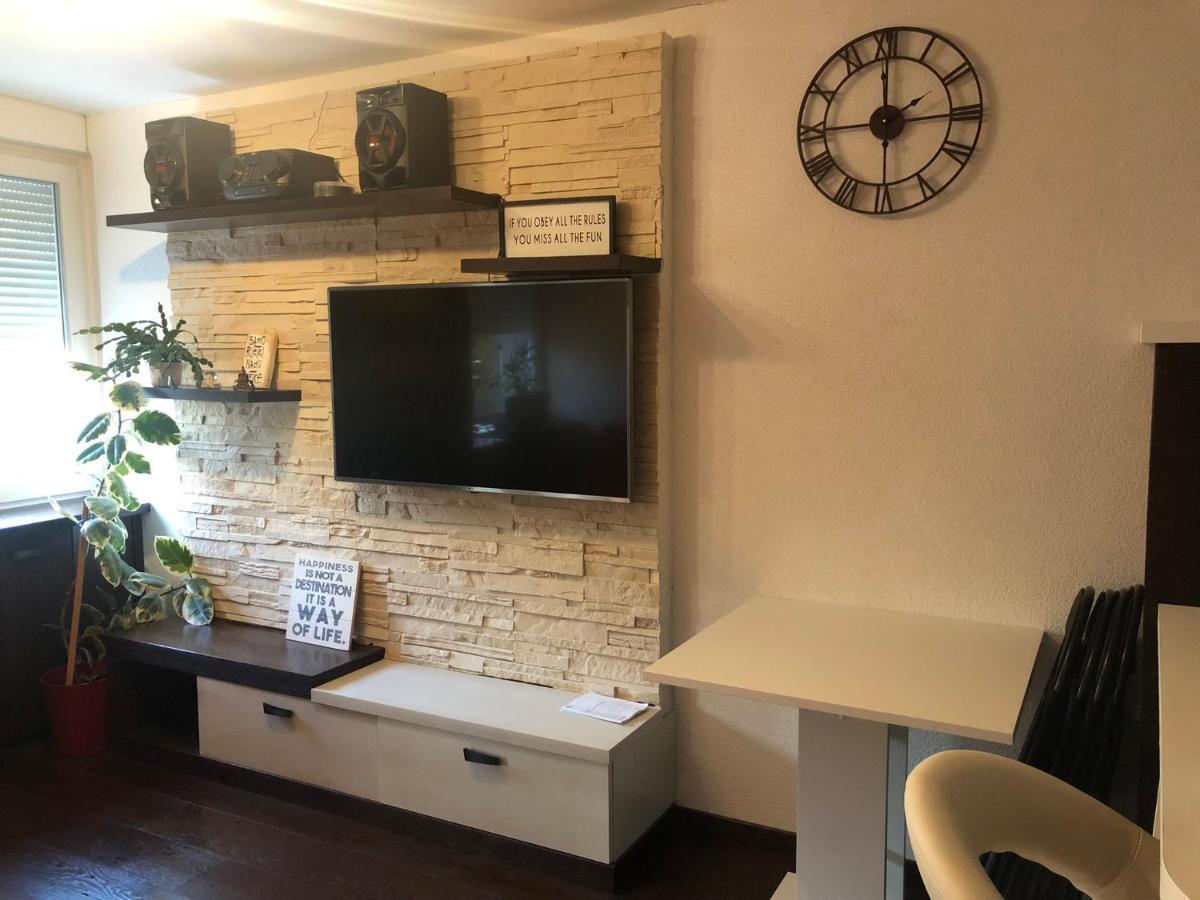 Apartman Mirek Apartment Varaždin Exterior foto